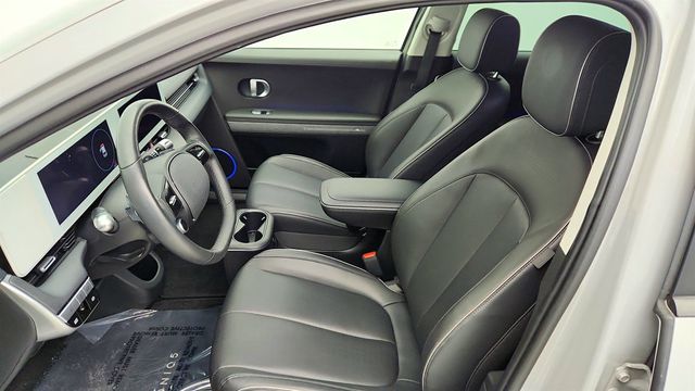 2023 Hyundai IONIQ 5 SEL AWD (270-mile range) - 22979630 - 17
