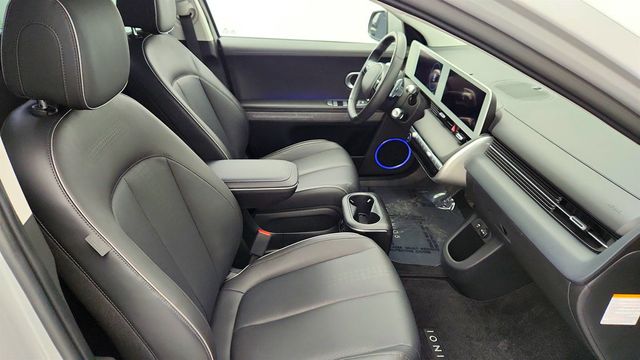 2023 Hyundai IONIQ 5 SEL AWD (270-mile range) - 22979630 - 21