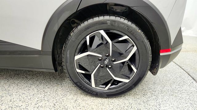 2023 Hyundai IONIQ 5 SEL AWD (270-mile range) - 22979630 - 8