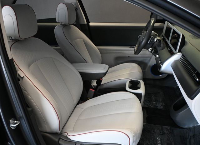 2023 Hyundai IONIQ 5 SEL RWD - 23070238 - 17