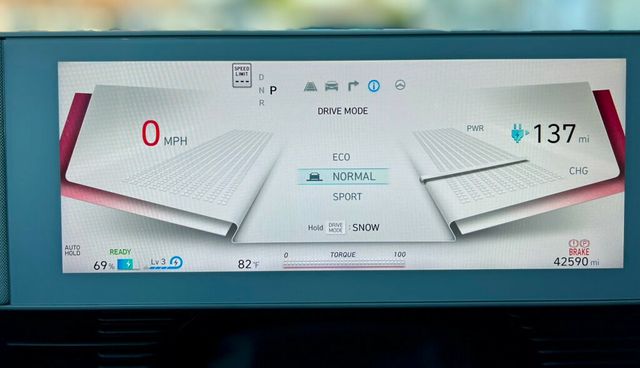 2023 Hyundai IONIQ 5 SEL RWD - 22867257 - 32