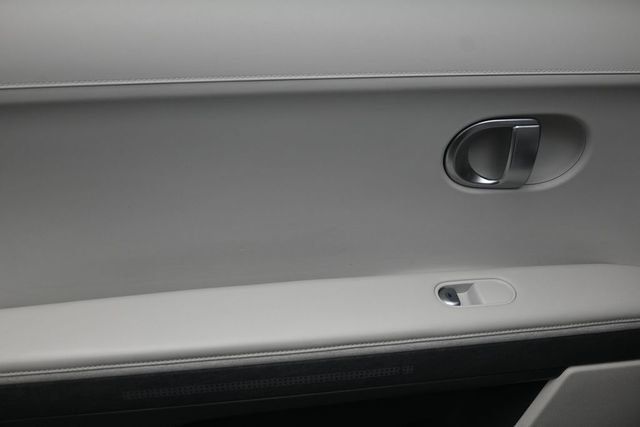 2023 Hyundai IONIQ 5 SEL RWD - 23056375 - 9