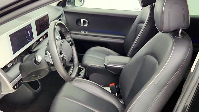 2023 Hyundai IONIQ 5 SEL RWD - 23083375 - 16