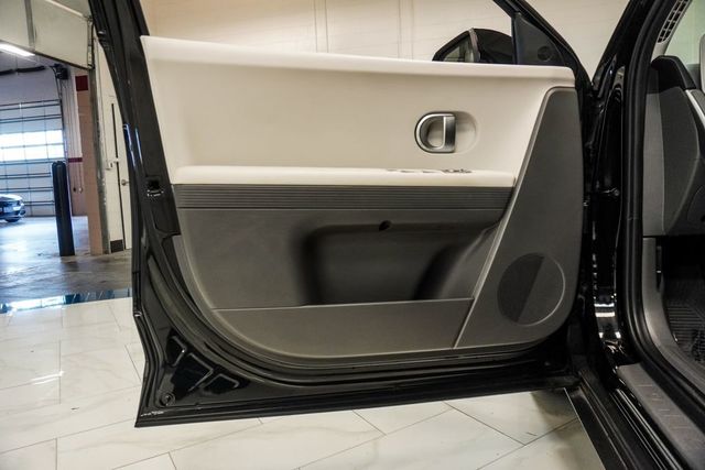 2023 Hyundai IONIQ 5 SE RWD - 23056826 - 19