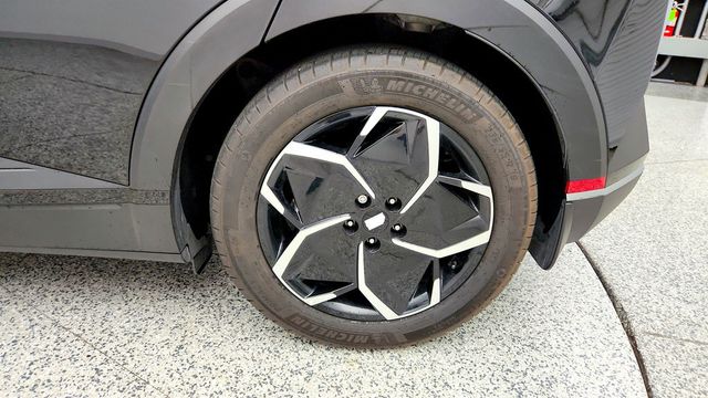 2023 Hyundai IONIQ 5 SE Standard Range - 23079882 - 8