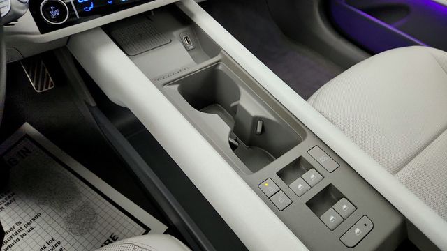 2023 Hyundai IONIQ 6 Limited AWD - 22951241 - 16