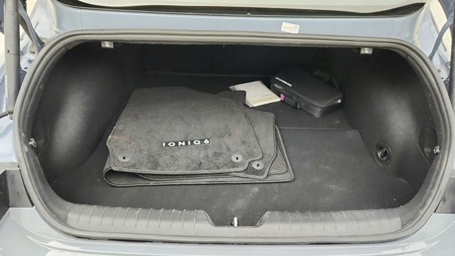 2023 Hyundai IONIQ 6 SEL AWD - 22949162 - 18