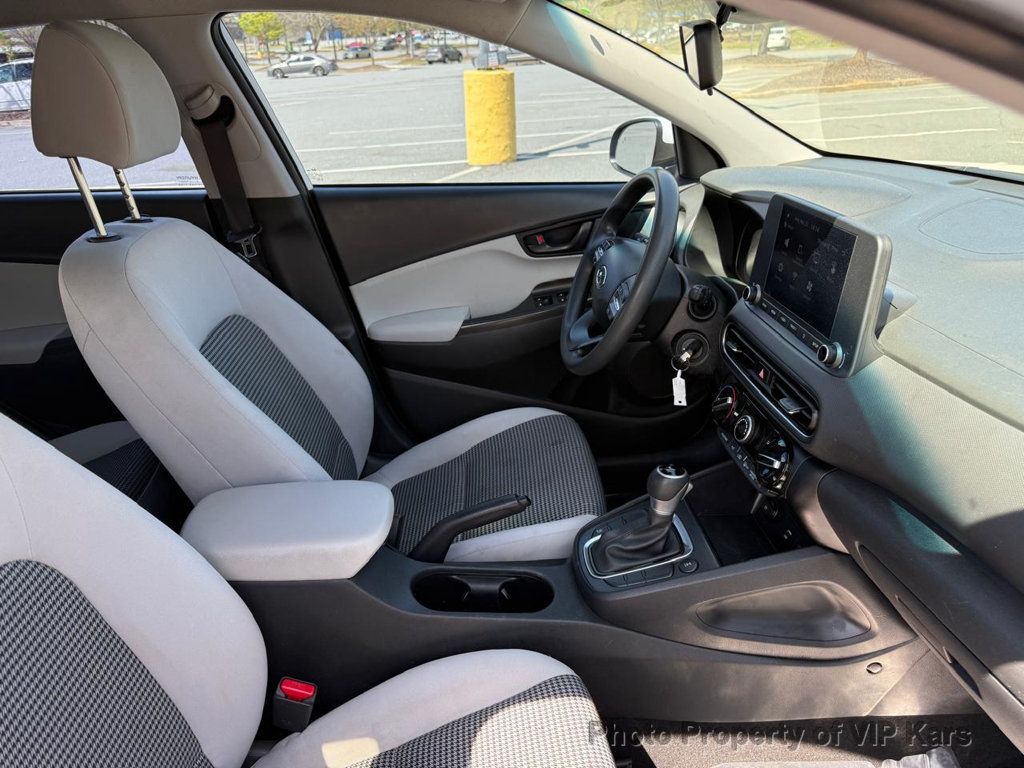 2023 Hyundai Kona SE Automatic AWD - 23002665 - 8