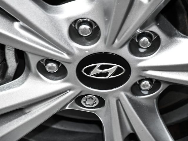 2023 Hyundai Kona SEL - 23039789 - 70