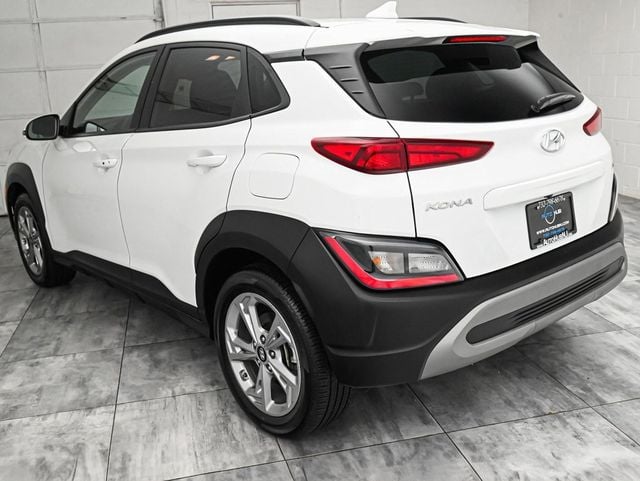 2023 Hyundai Kona SEL photo 5