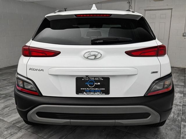 2023 Hyundai Kona SEL photo 6