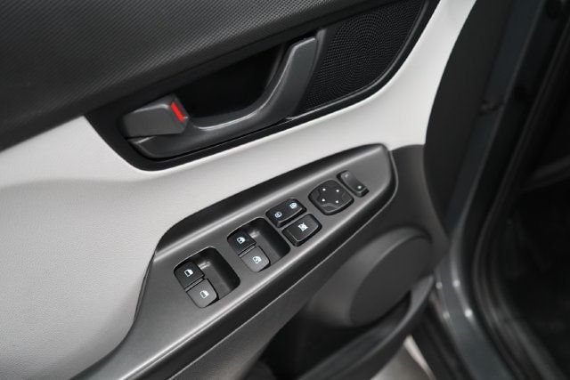 2023 Hyundai Kona SEL - 23090870 - 9