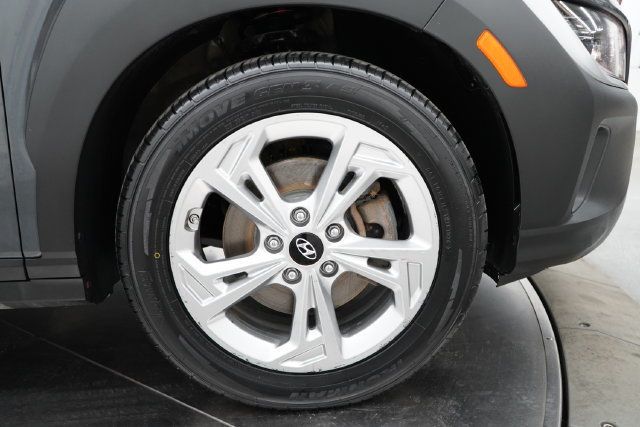 2023 Hyundai Kona SEL - 23090870 - 40