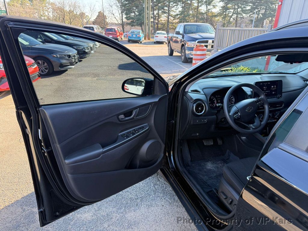 2023 Hyundai Kona SEL Automatic AWD - 22973906 - 8