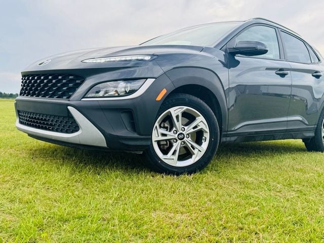 2023 Hyundai Kona SEL Automatic AWD - 23031010 - 0