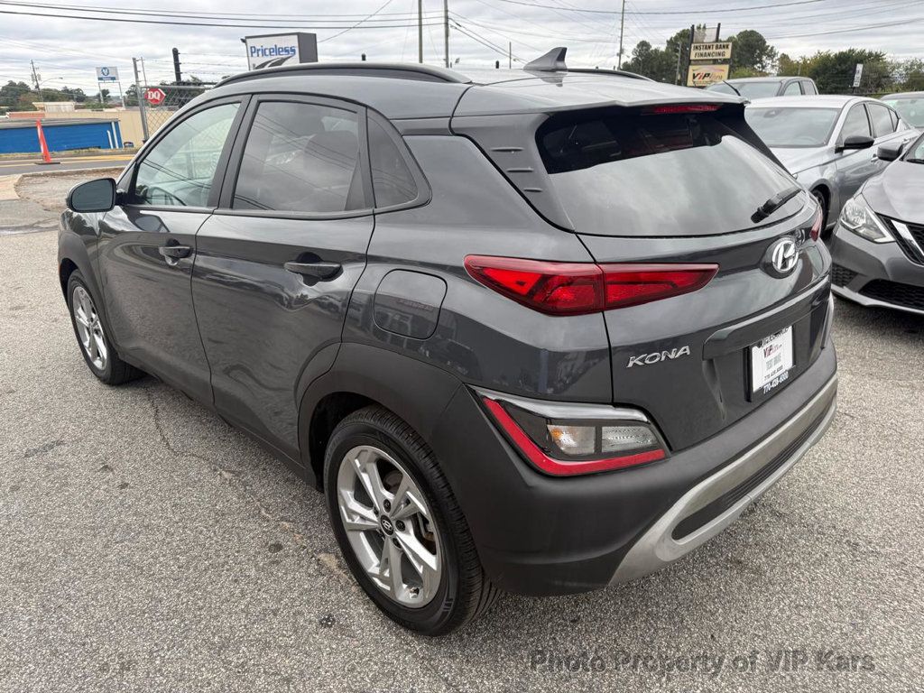 2023 Hyundai Kona SEL photo 4