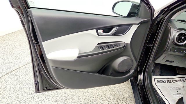 2023 Hyundai Kona Electric SE FWD - 23047398 - 9