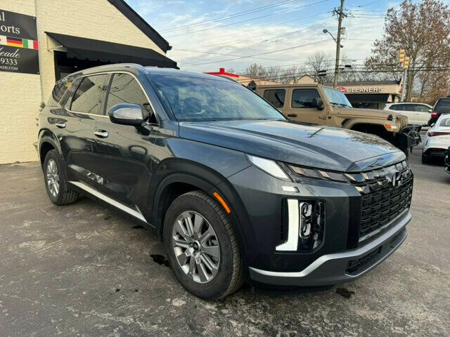 2023 Hyundai Palisade LocalTrade/SEL/AWD/2ndRowCaptainChairs/BlindSpotMonitor/LaneKeep - 22704398 - 6