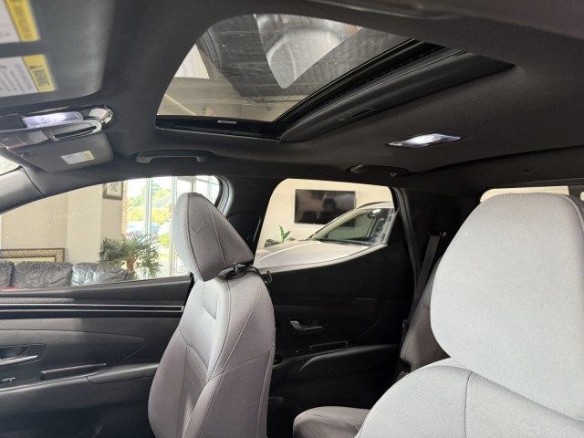 2023 Hyundai Santa Cruz SEL photo 19