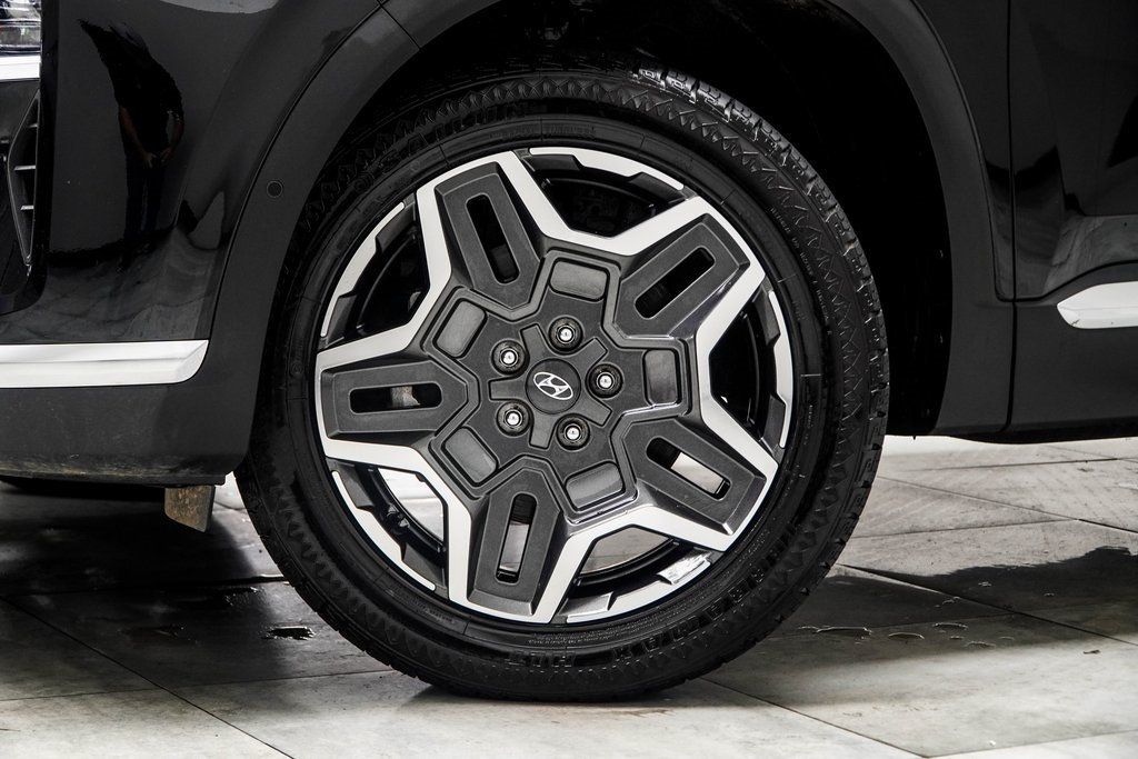 2023 Hyundai Santa Fe Limited photo 2