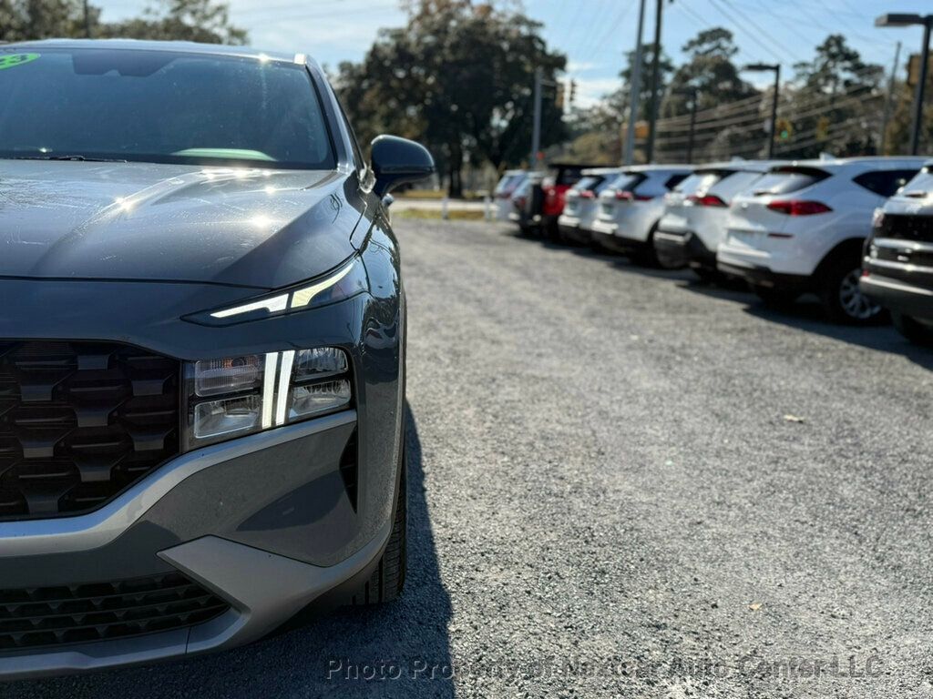 2023 Hyundai Santa Fe SE photo 4