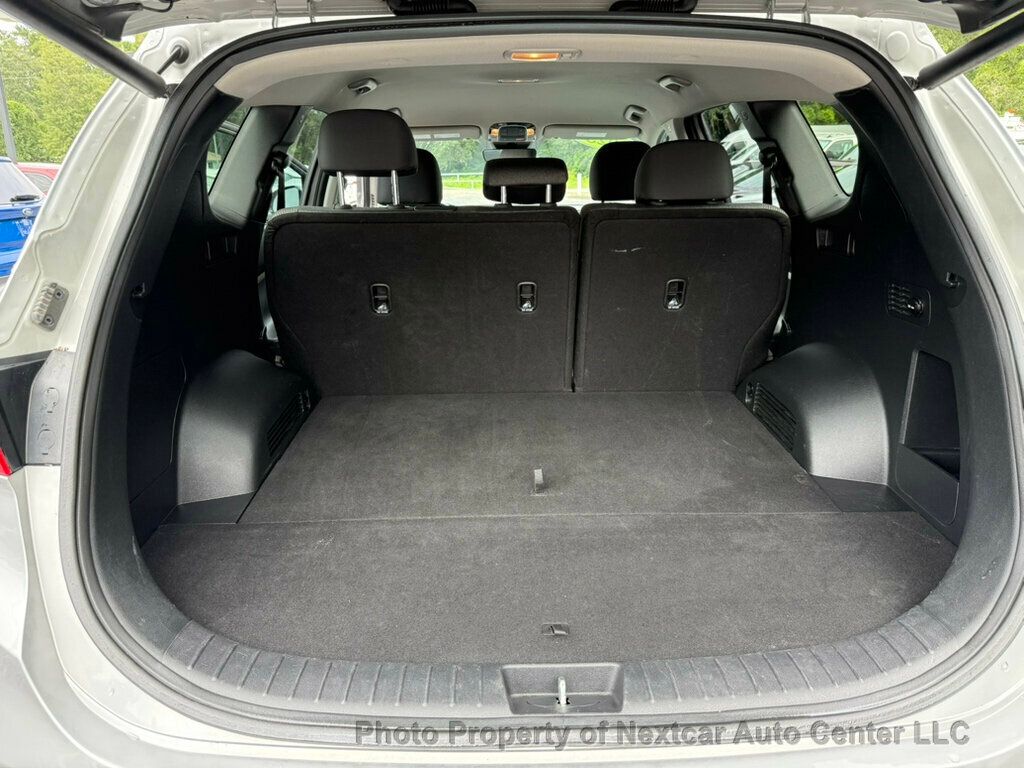 2023 Hyundai Santa Fe SEL photo 15