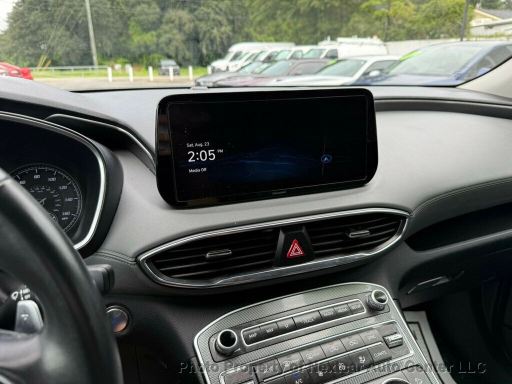 2023 Hyundai Santa Fe SEL photo 18