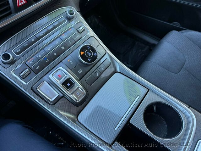 2023 Hyundai Santa Fe SEL AWD - 22981156 - 19