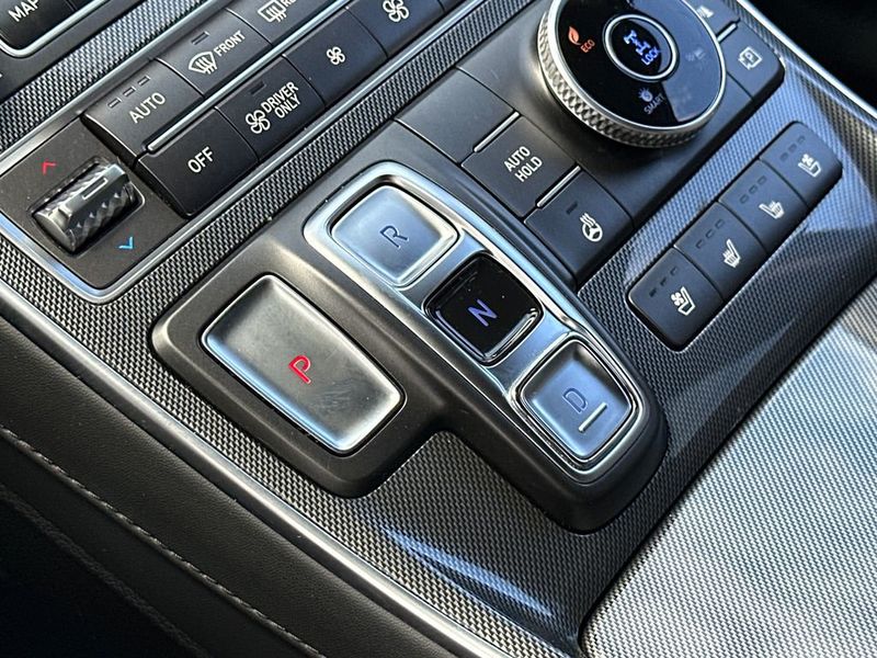 2023 Hyundai Santa Fe Hybrid Limited AWD - 22999839 - 18