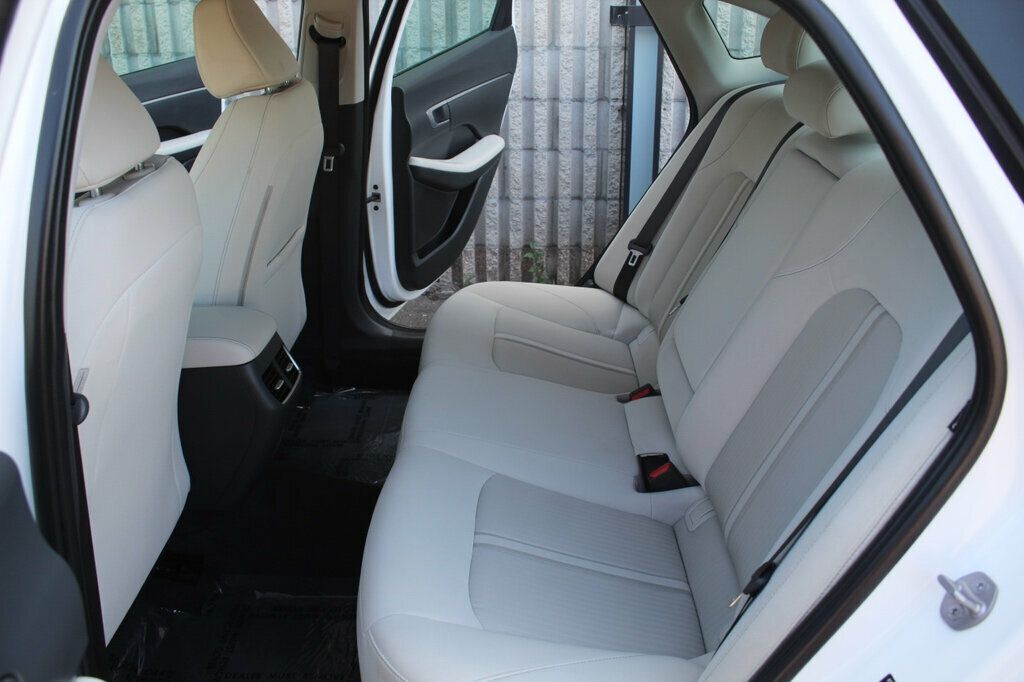 2023 Hyundai Sonata SEL photo 25