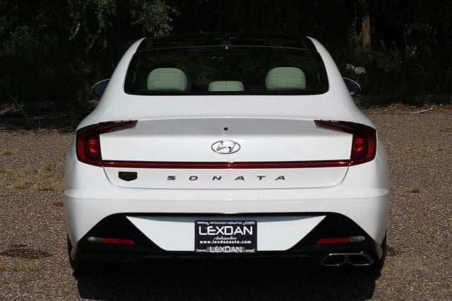 2023 Hyundai Sonata ONE OWNER SEL PANORAMIC MOONROOF w/NEW TIRES, NEW BRAKE SERVICE  - 22908624 - 4