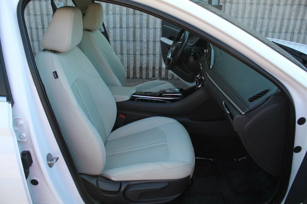 2023 Hyundai Sonata SEL photo 6