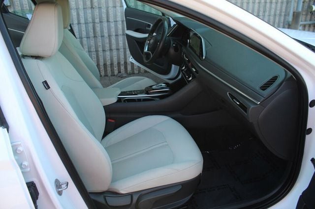 2023 Hyundai Sonata ONE OWNER SEL PANORAMIC MOONROOF w/NEW TIRES, NEW BRAKE SERVICE  - 22908624 - 6