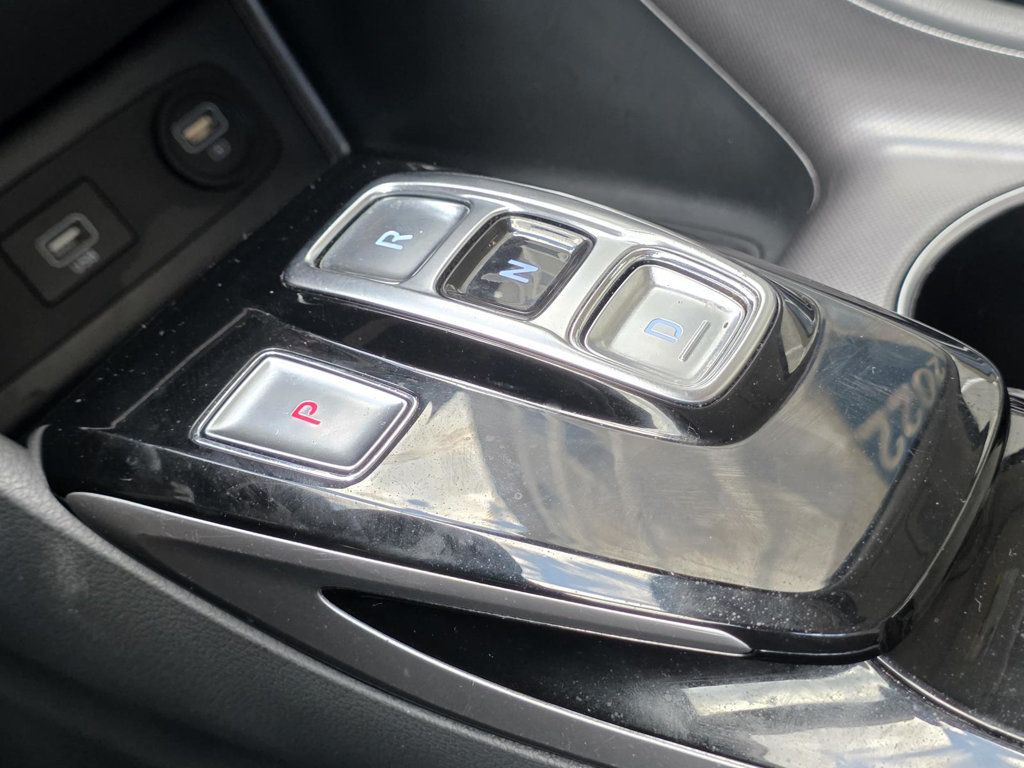2023 Hyundai Sonata SE photo 15