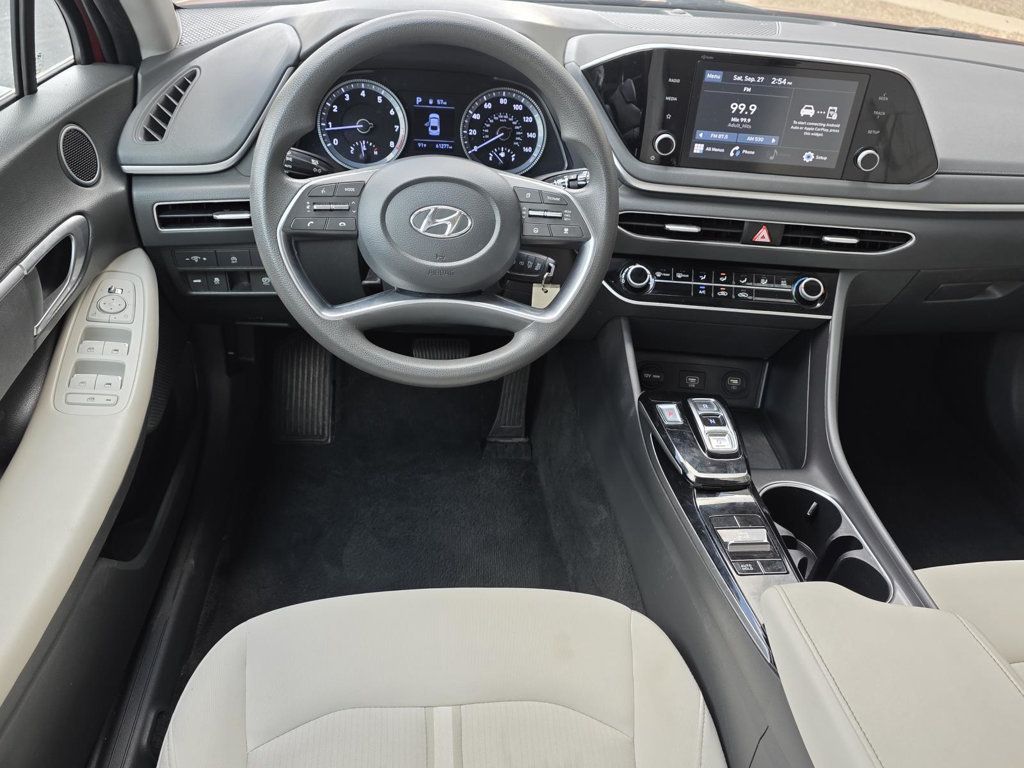 2023 Hyundai Sonata SE photo 8