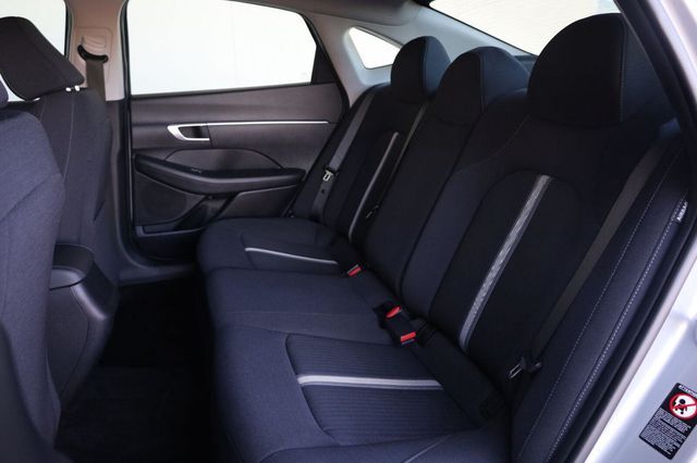 2023 Hyundai Sonata SE - 23101484 - 19