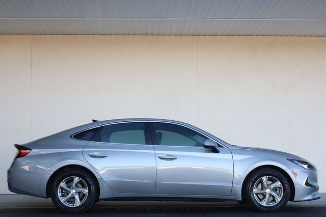2023 Hyundai Sonata SE - 23101484 - 2
