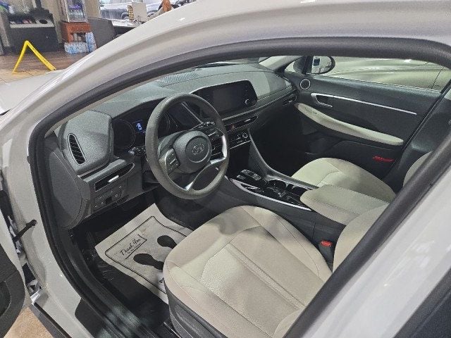 2023 Hyundai Sonata SE 2.5L - 22949056 - 12