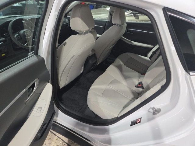 2023 Hyundai Sonata SE 2.5L - 22949056 - 13
