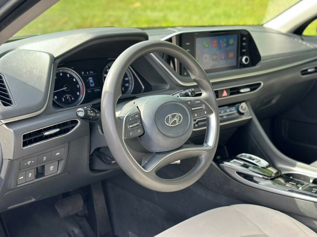 2023 Hyundai Sonata SE photo 14