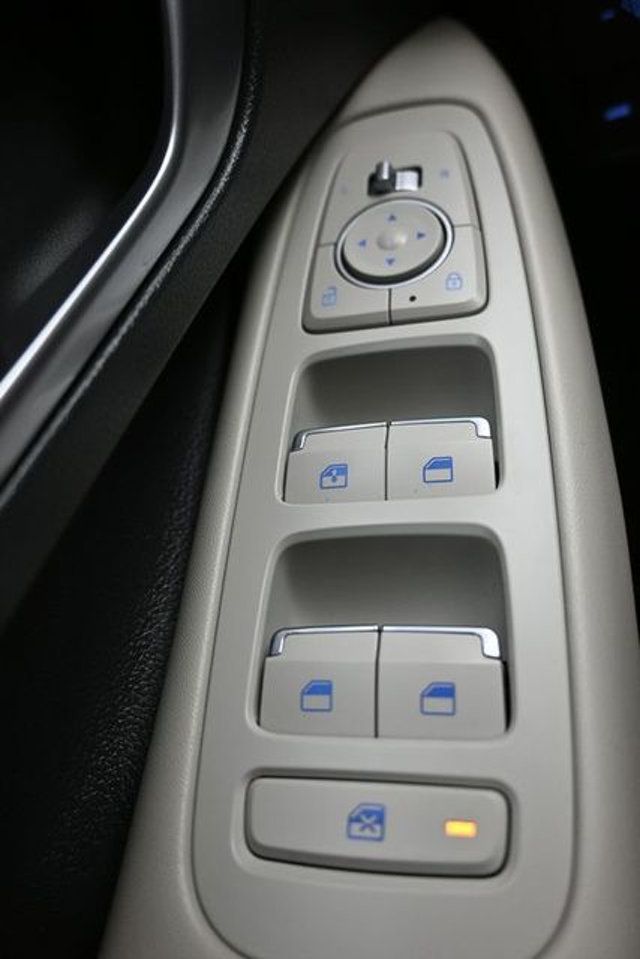 2023 Hyundai Sonata SE 2.5L - 23042821 - 21