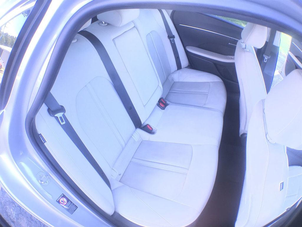 2023 Hyundai Sonata SEL photo 21