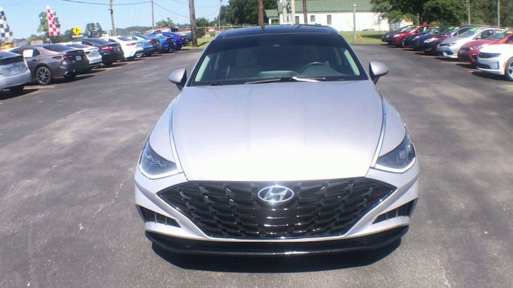 2023 Hyundai Sonata SEL photo 3