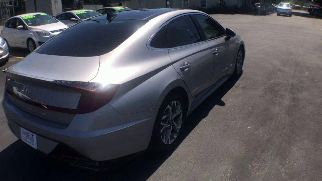 2023 Hyundai Sonata SEL photo 8