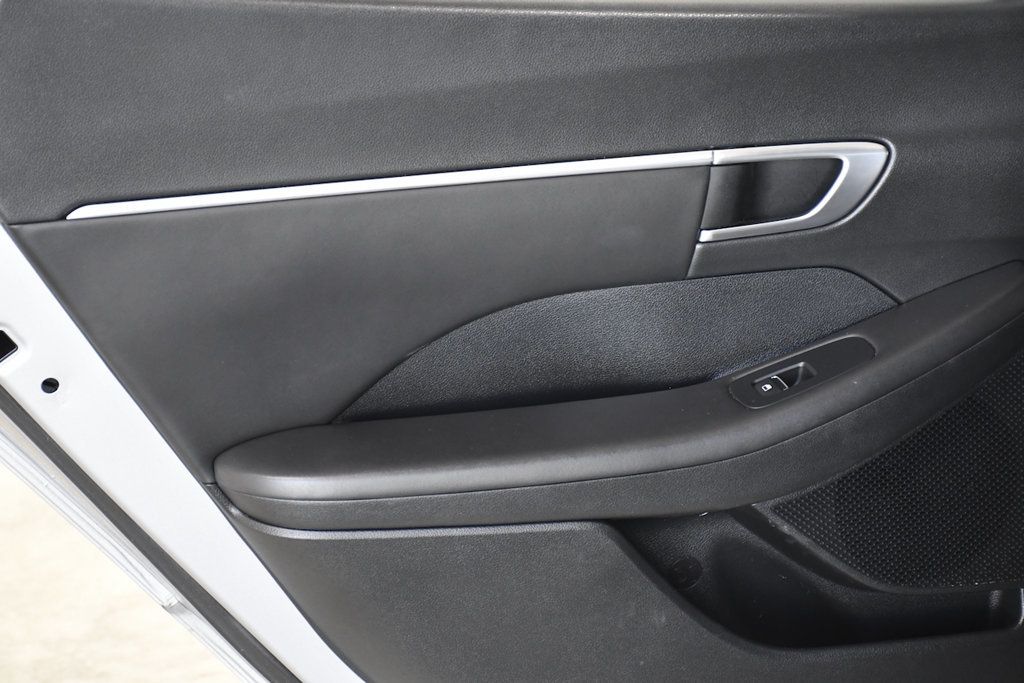 2023 Hyundai Sonata SEL 2.5L - 23083983 - 10