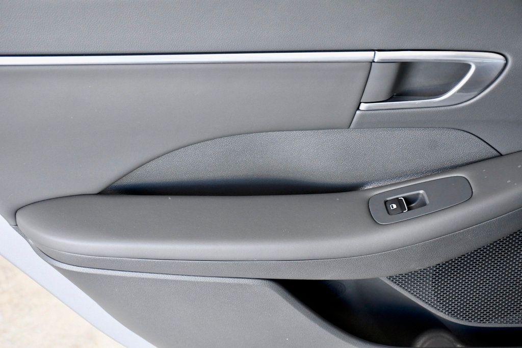 2023 Hyundai Sonata SEL Plus 1.6T - 22822073 - 10