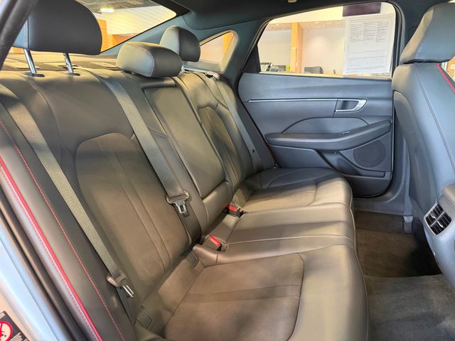 2023 Hyundai Sonata SEL Plus 1.6T - 23033773 - 22