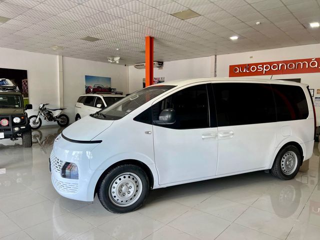 2023 Hyundai Staria Van 11 Personas Diesel Automatico - 22725744 - 4