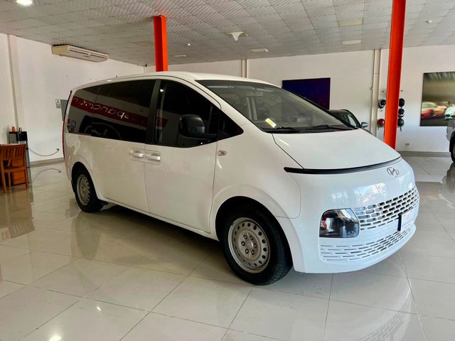 2023 Hyundai Staria Van Disponible para alquiler 11 Personas Diesel Automatico - 22725744 - 2