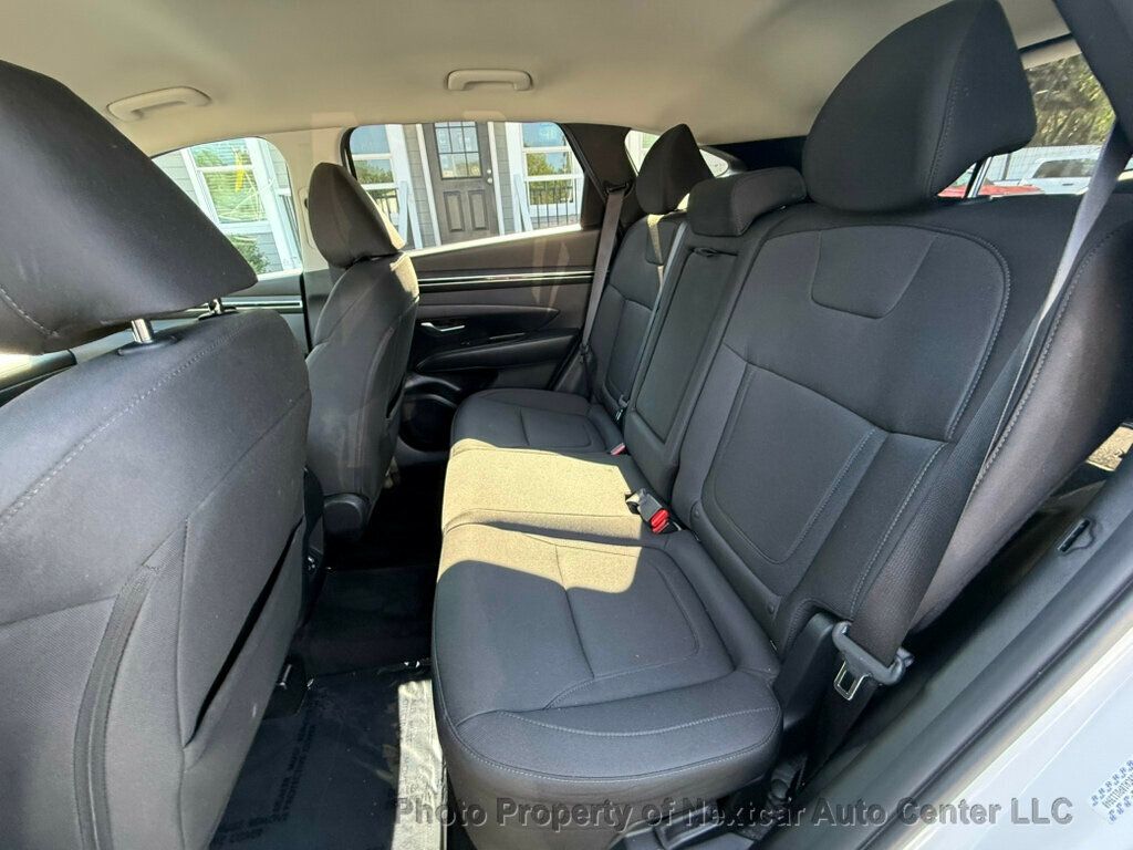 2023 Hyundai Tucson Hybrid photo 14